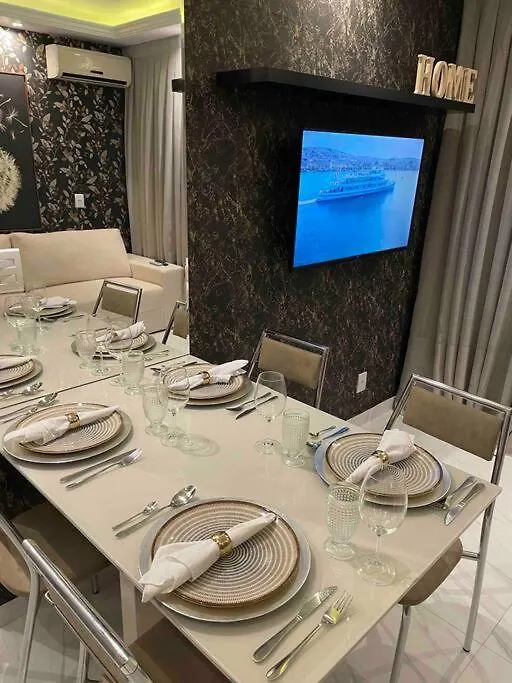 Apto A Poucos Metros Do Mar Apartment Balneario Camboriu